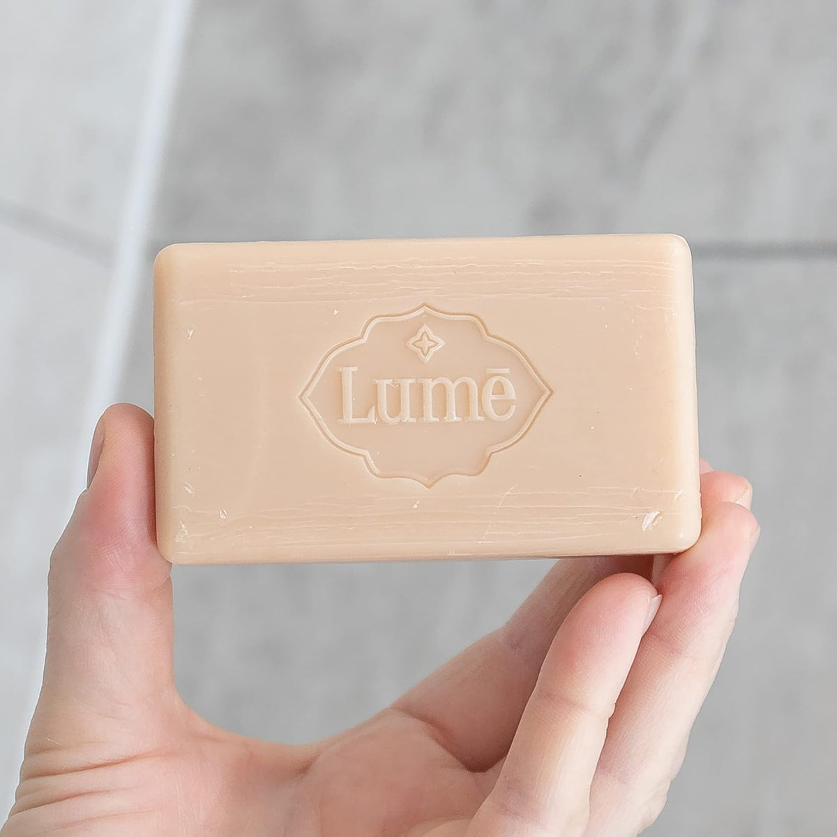 Lume Triple Milled Bar Soap - Rich Moisture & Gentle Cleansing - Paraben Free. Phthalate Free. Skin Safe - 5 ounce (Pack of 4) (Clean Tangerine)